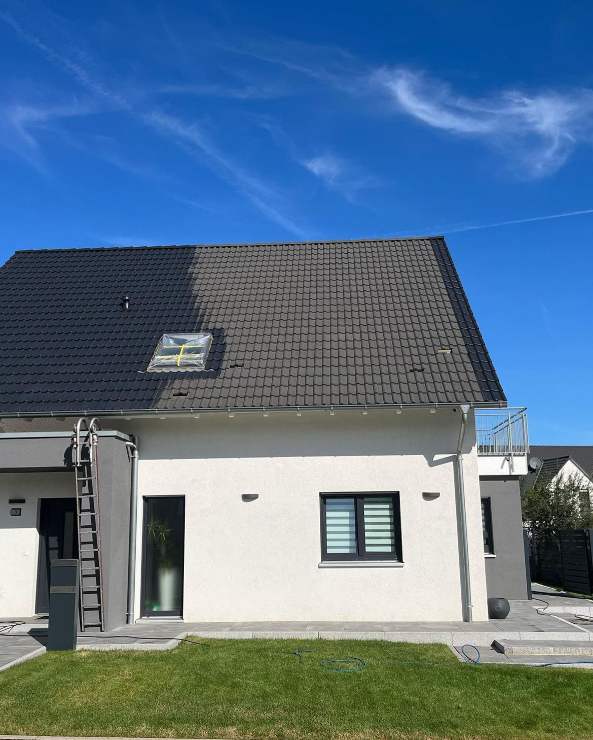 Dachreinigung und Dachbeschichtung Köln