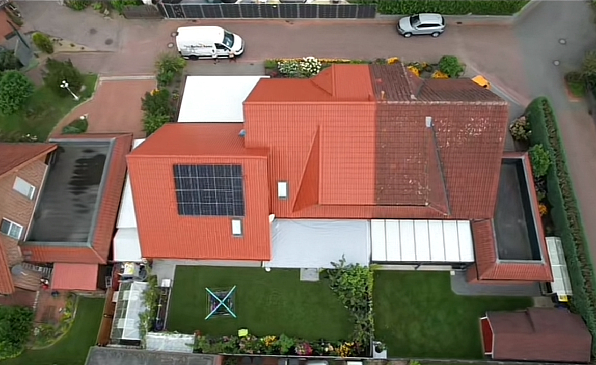 Dachreinigung und Dachbeschichtung Köln