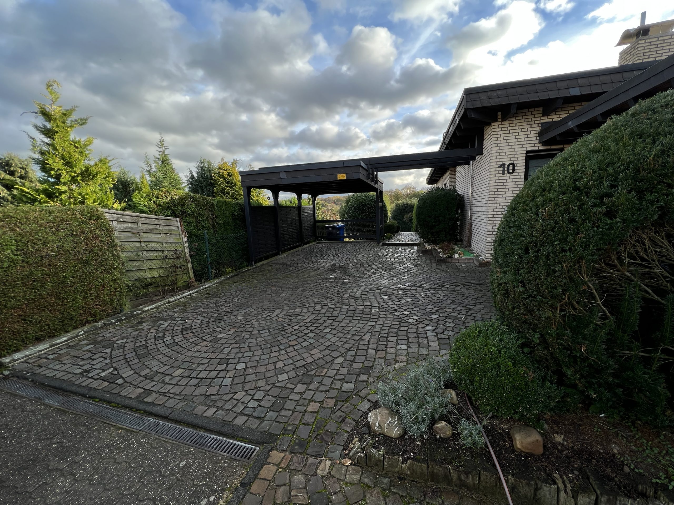 Steinreinigung Köln - Feste Fuge