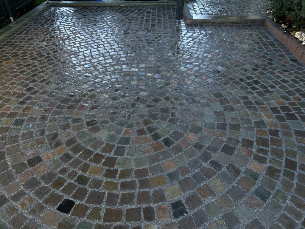 Steinreinigung Köln - Feste Fuge